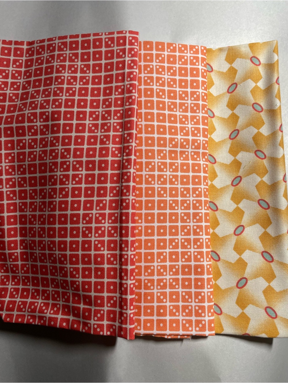 (3) 18x21" Fat Quarters Abstract Print Coral Orange Beige Cotton Fabric NOS